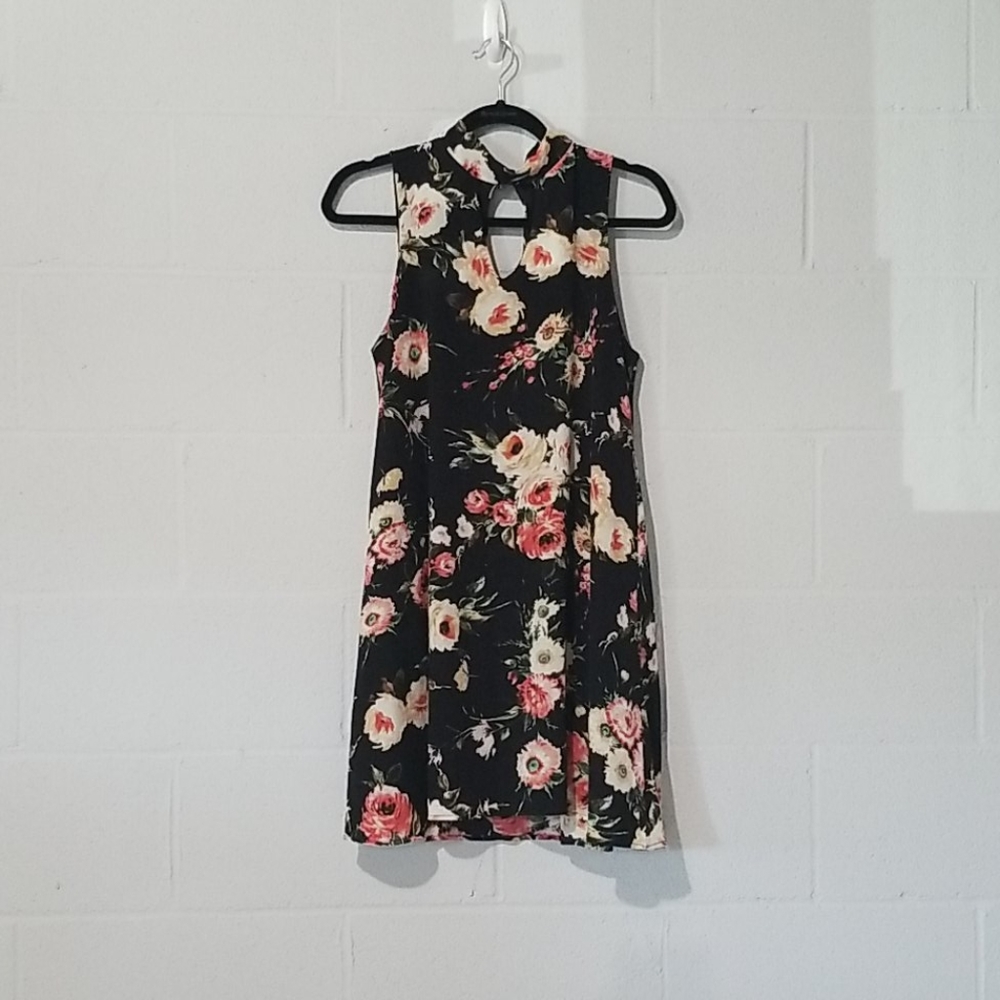 Pixi + Ivy black with pink floral sleeveless dress